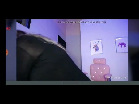 granny dildoing