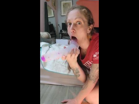 bulge pissing throat