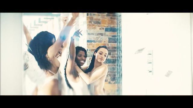 free party music